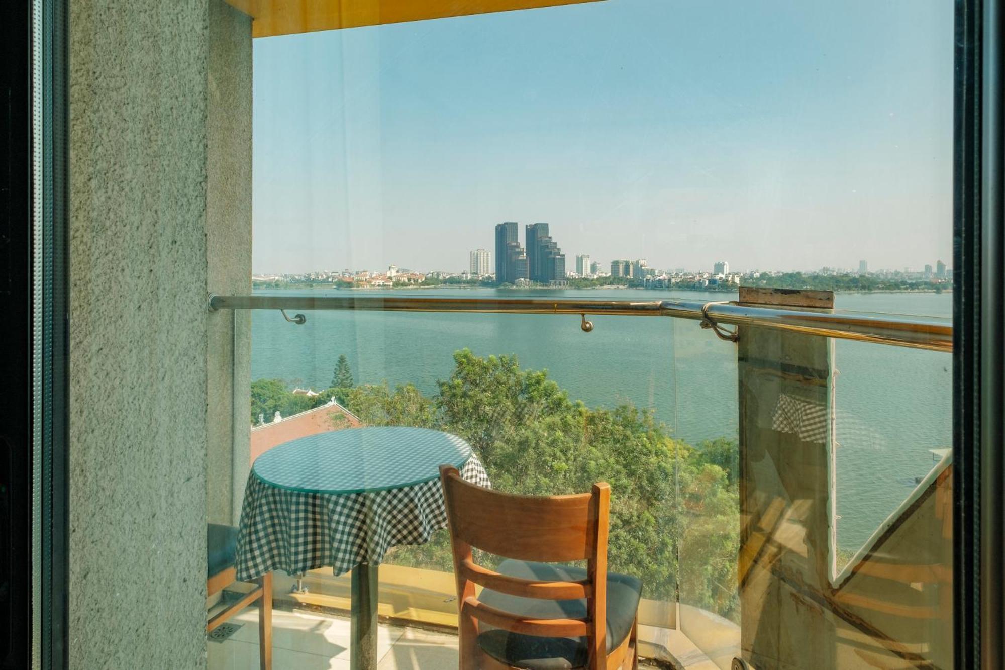 Sunset Westlake Hanoi Hotel Extérieur photo